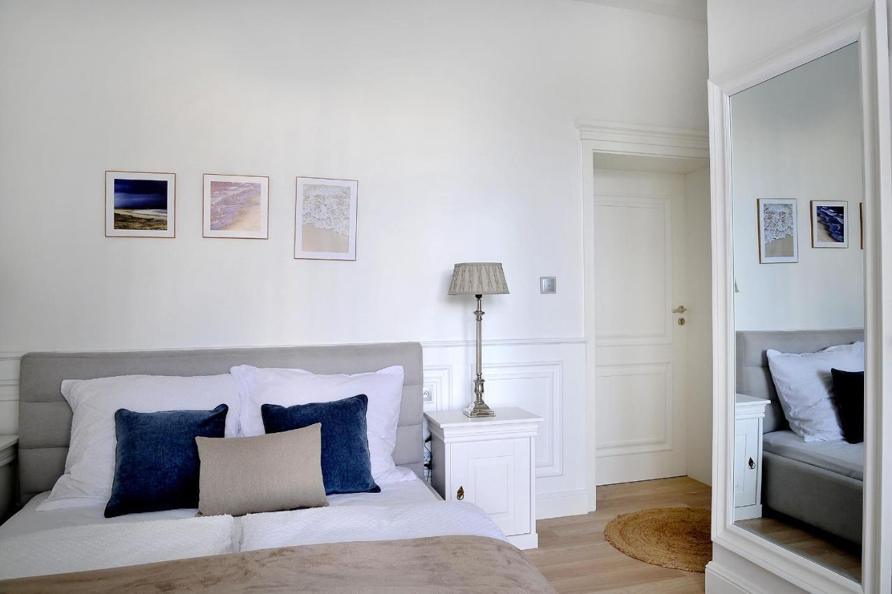 Villa Celine Mielno  Exteriör bild